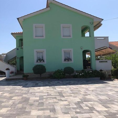 Lucija Apartments Vrh  المظهر الخارجي الصورة