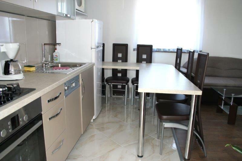 Lucija Apartments Vrh  المظهر الخارجي الصورة