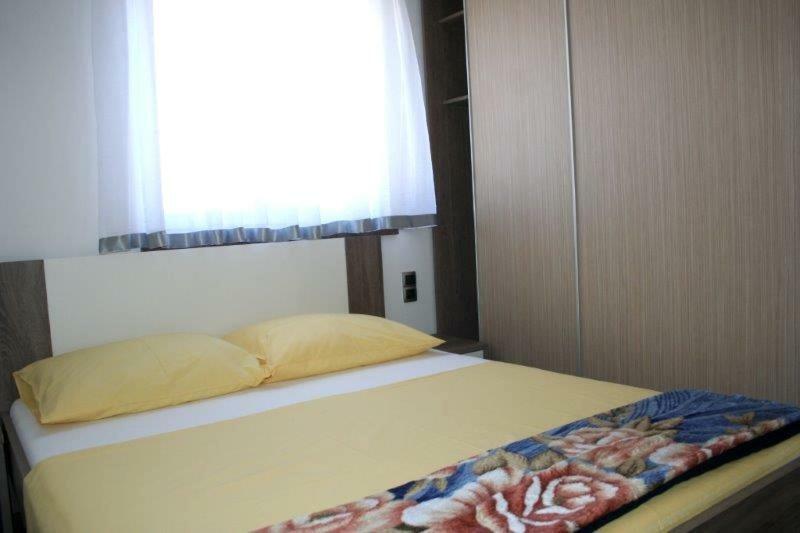 Lucija Apartments Vrh  المظهر الخارجي الصورة